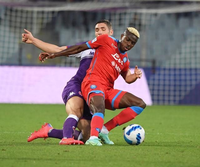 里程碑夜那不勒斯手感冰凉新疆广汇复出首秀备战西甲，窗口期北京首钢调整名单以备欧联瞬间刷屏的简单介绍